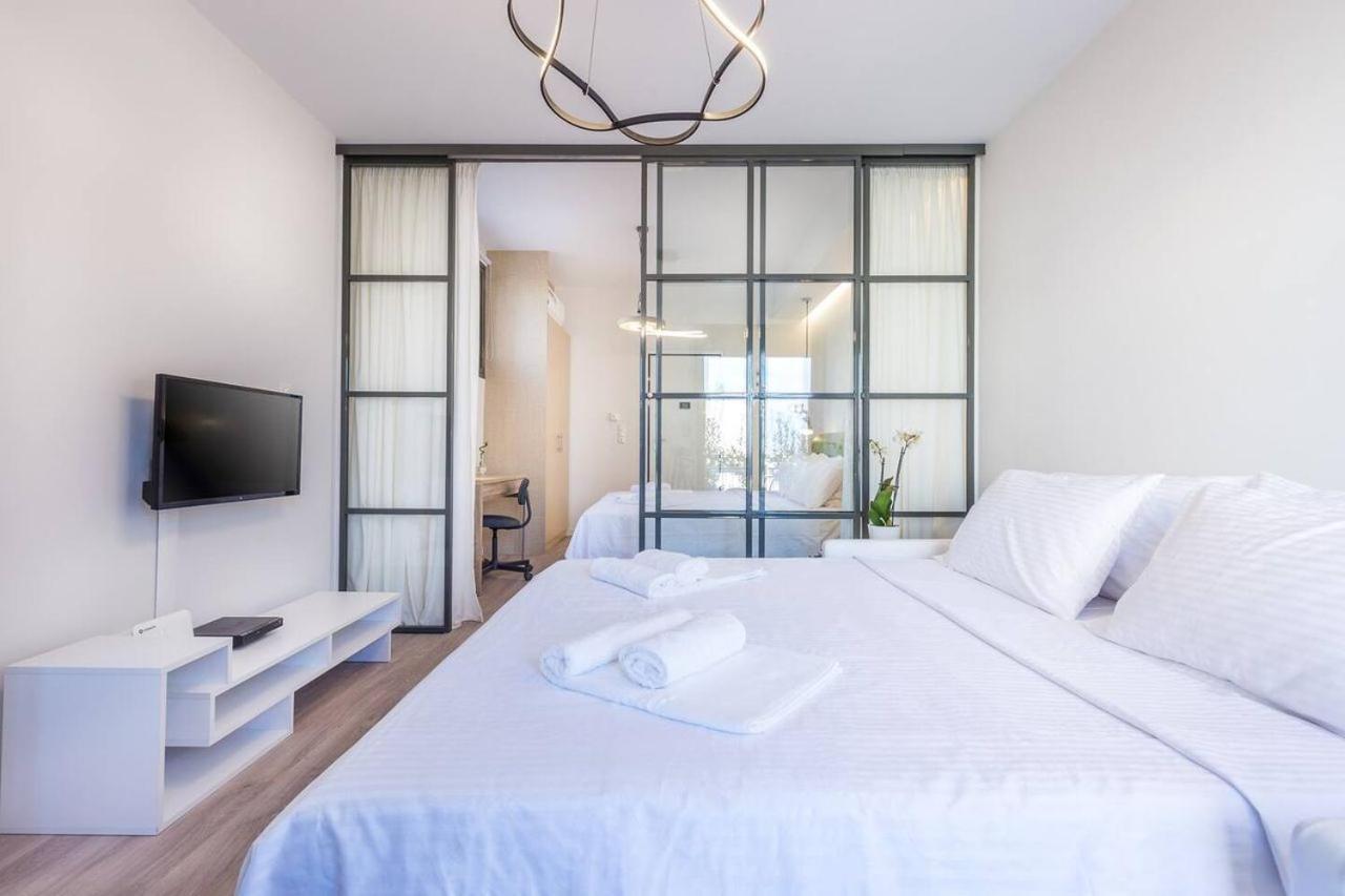 Emily In Athens - Central Chic Flat With Terrace Syntagma E1 Exterior foto