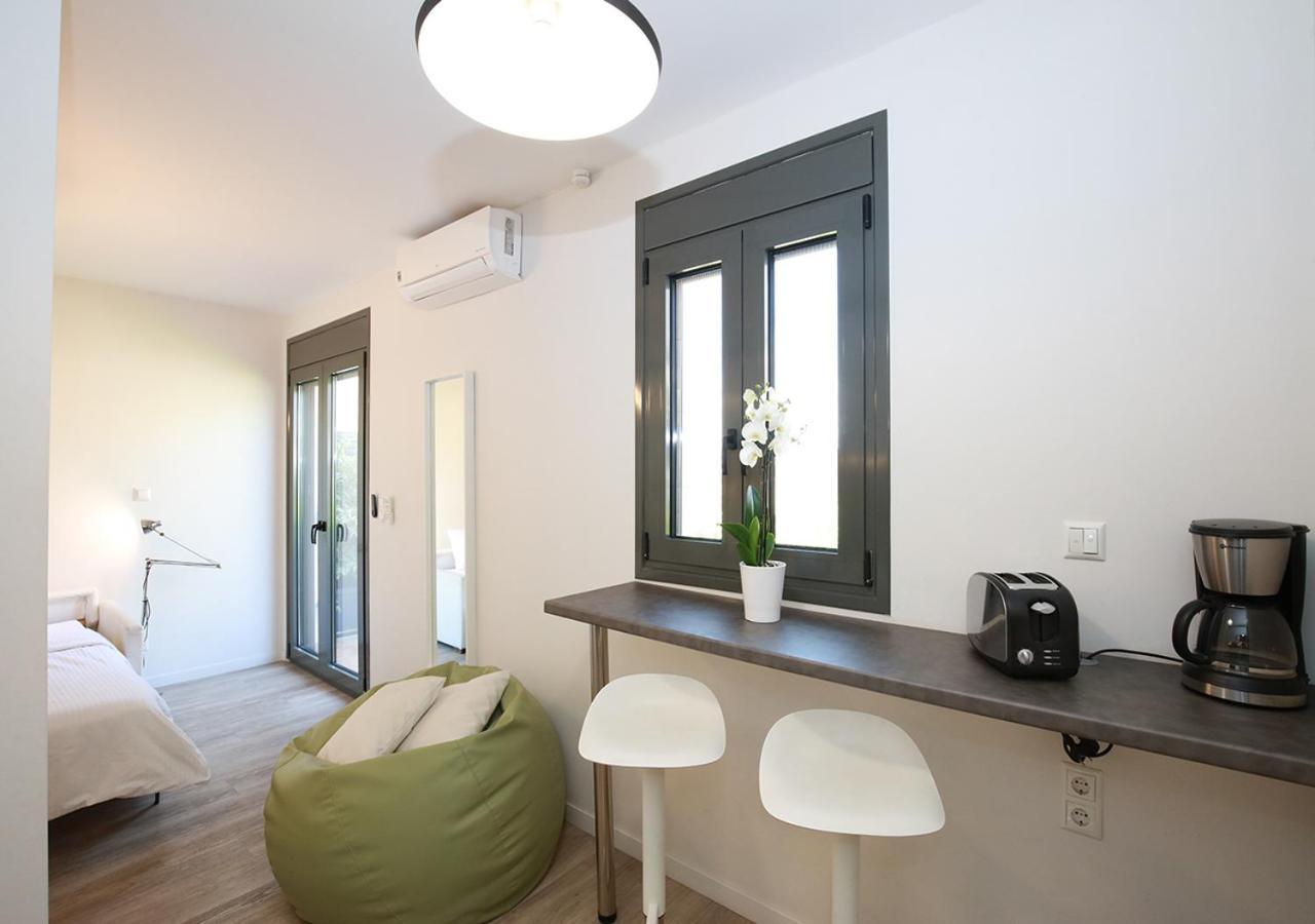 Emily In Athens - Central Chic Flat With Terrace Syntagma E1 Exterior foto